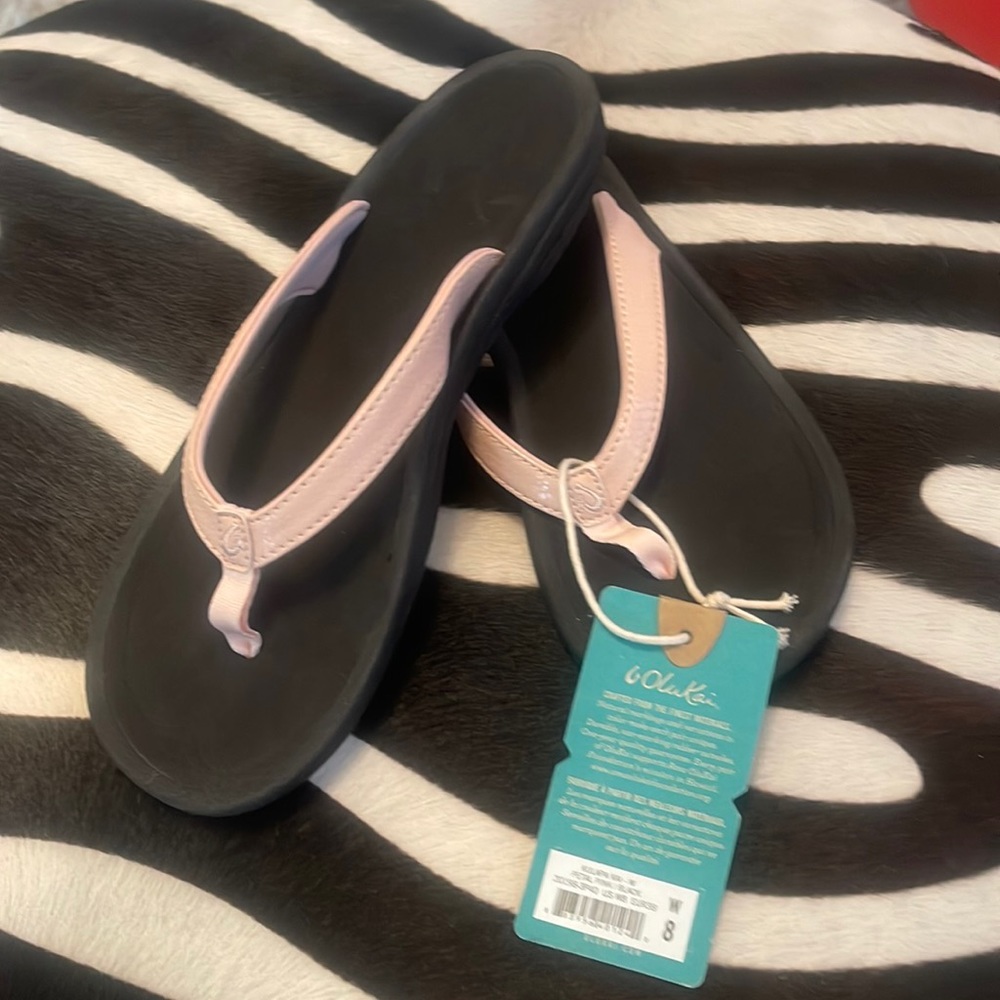 Olukai Kulapa Sandal 8 NWT